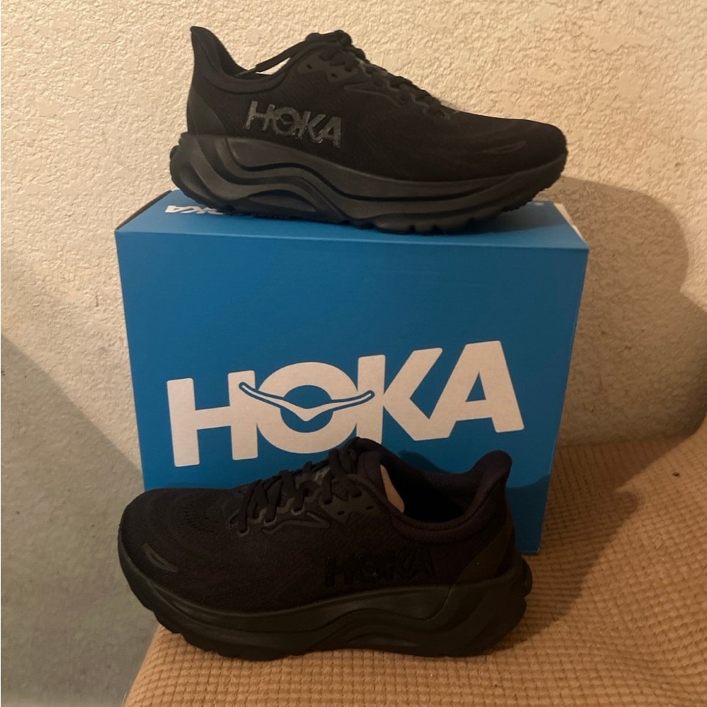 Women’s Hoka One One Arahi 8 Black Athletic Shoes wide ! Various sizes - Picture 7 of 7